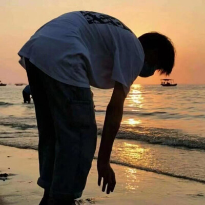 看不出来的情侣头像