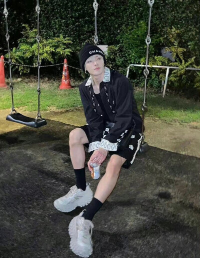 龙颜永驻
