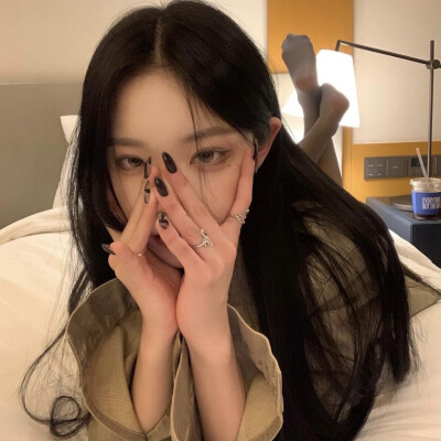 女头
来自ins: eeun_7