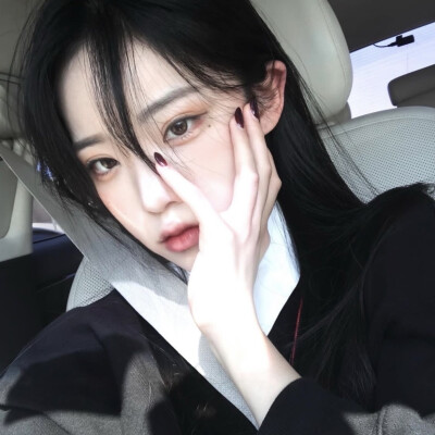 女头
来自ins: eeun_7