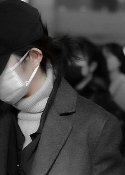 
亲爱的 时光逆转 我们再次相遇
