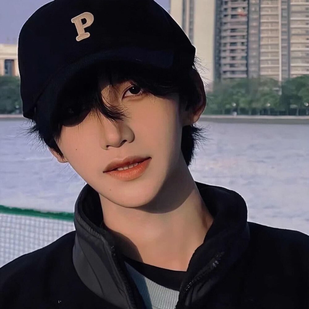 10.3
WeChat｜单人情头