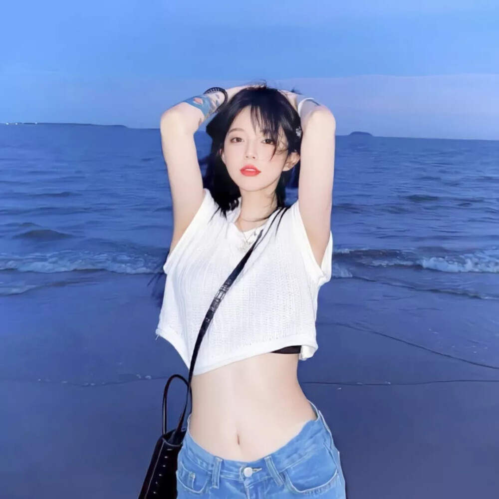 10.3
WeChat｜单人情头