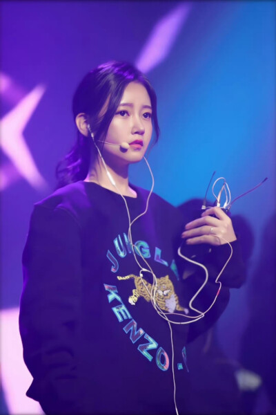 朴素妍 Soyeon
©logo 侵权删.