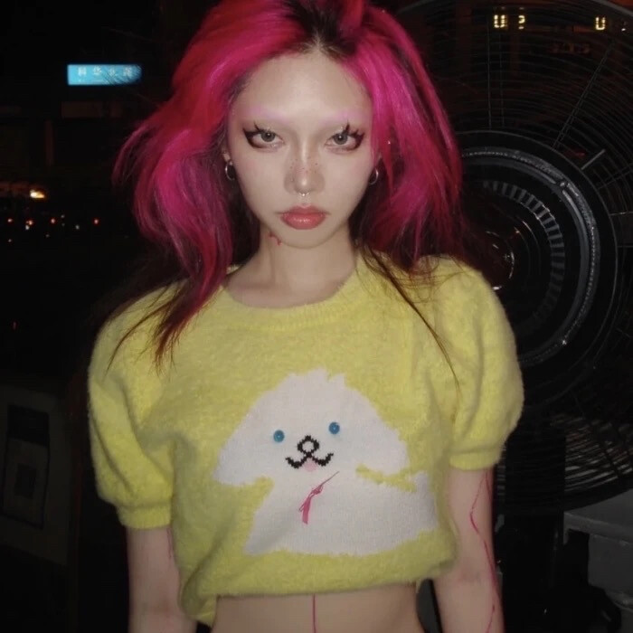 女头