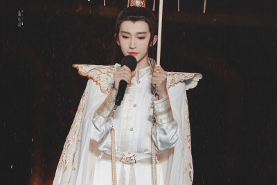 刘宇 1006 国风大典
白话文
cr.遇仙记·刘宇