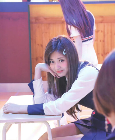 周子瑜 tzuyu
©logo 侵权删.