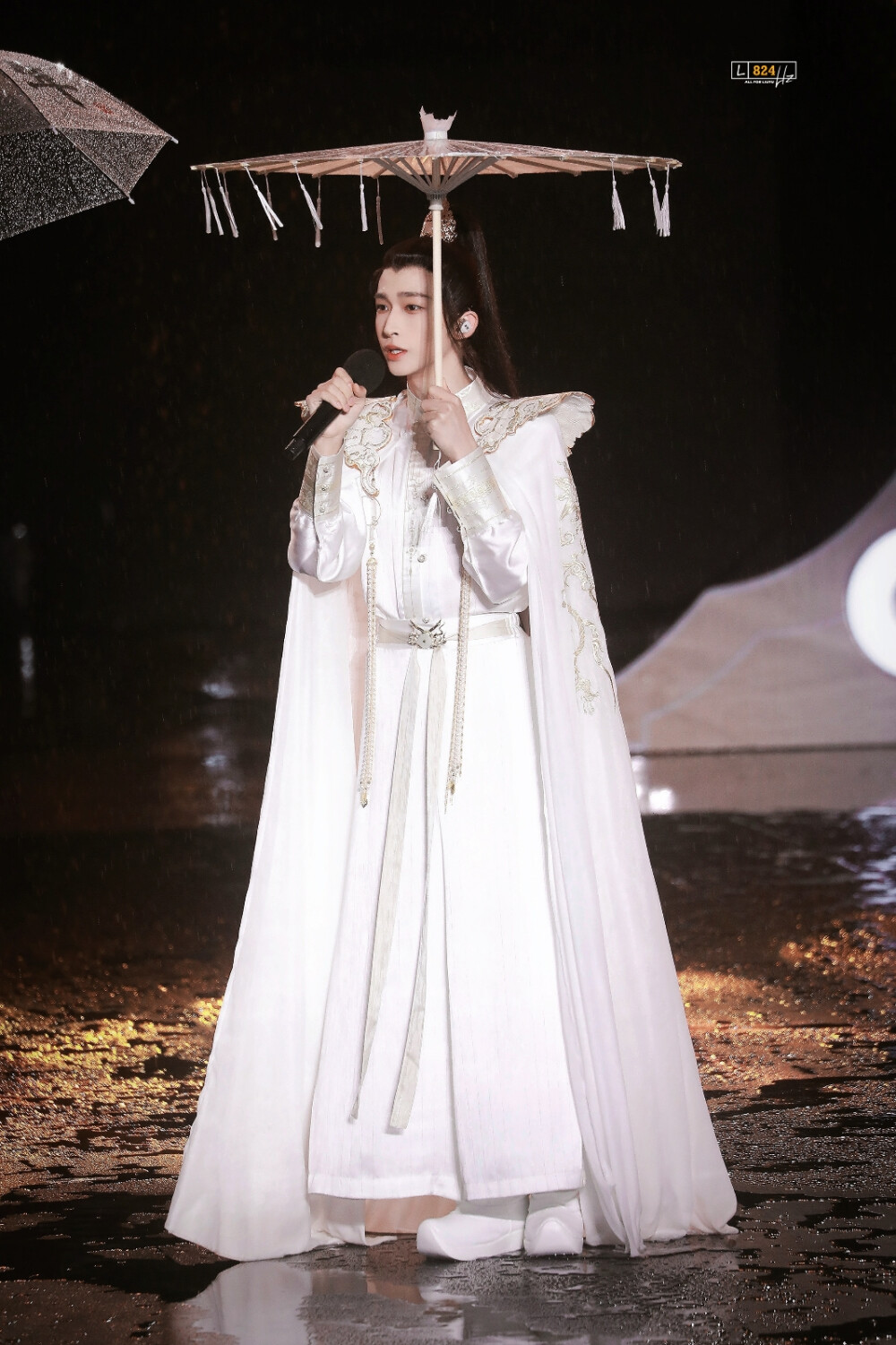 刘宇 1006 国风大典
白话文
cr.824Hz·刘宇