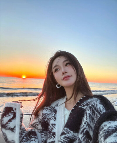 氛围感女生头像