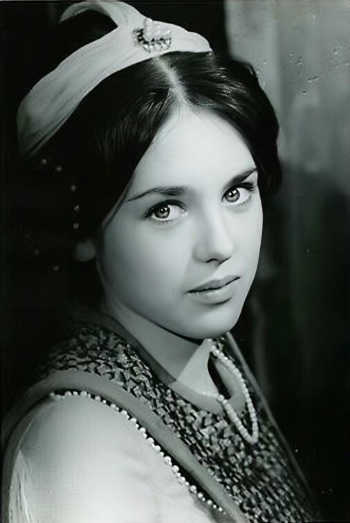 Isabelle Adjani 伊莎贝尔阿佳妮
1974年《弗莱芒的秘密》
