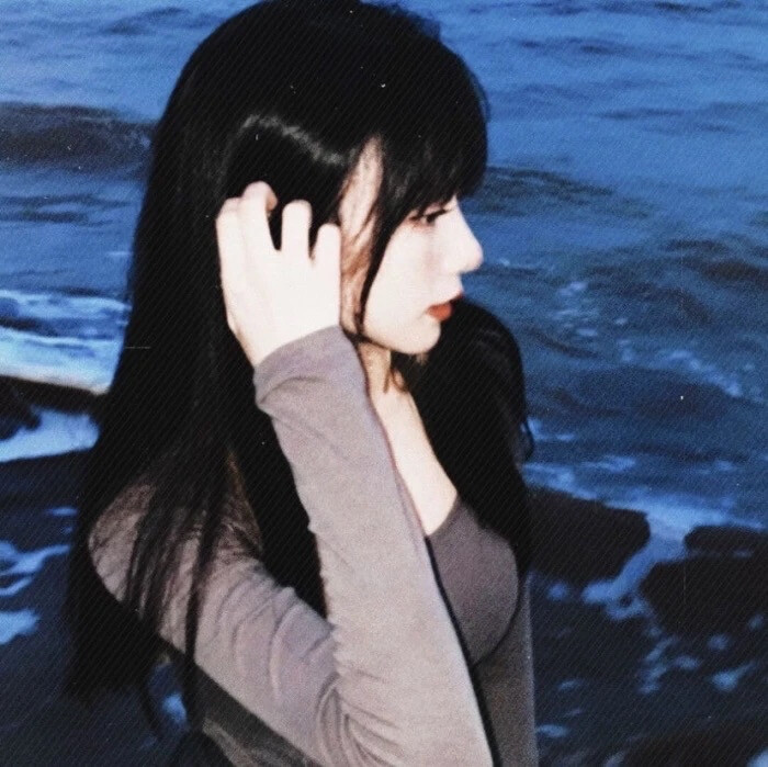 那就见一个爱一个