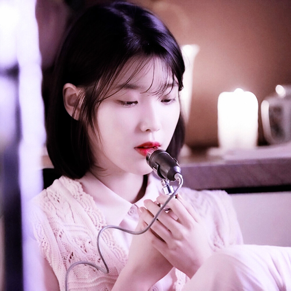 IU