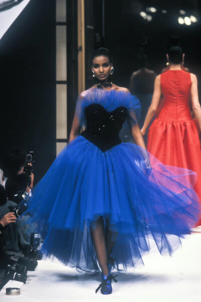 Givenchy 1991