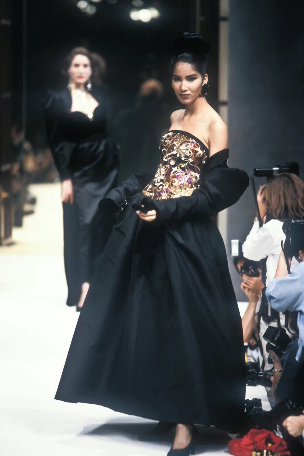 Givenchy 1991