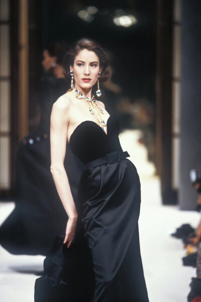 Givenchy 1991