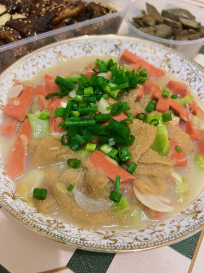 白油竹荪 三鲜 蒜苗回锅肉 在家做饭吃