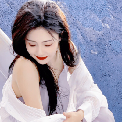 白鹿头像
自调滤镜 禁止二改
二转标注明:顾酒黎