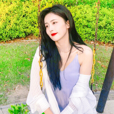 白鹿头像
自调滤镜 禁止二改
二转标注明:顾酒黎