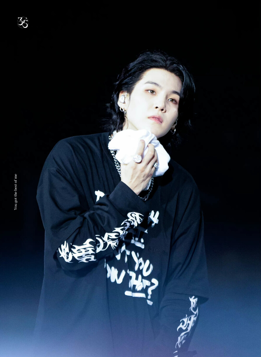闵玧其 221015 yet to come in busan 釜山演唱会 cr:logo