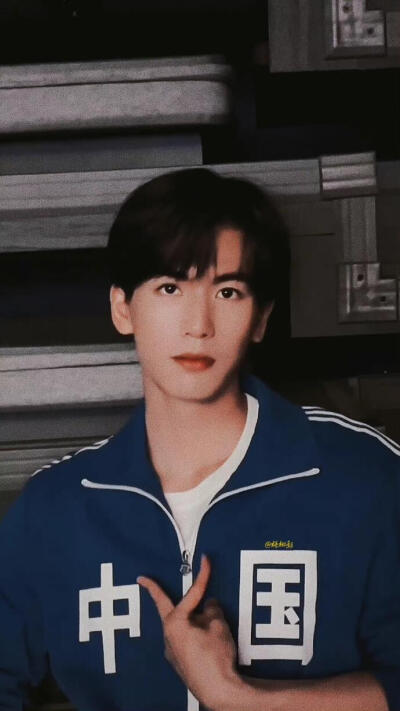 张凌赫.cr
侵权删