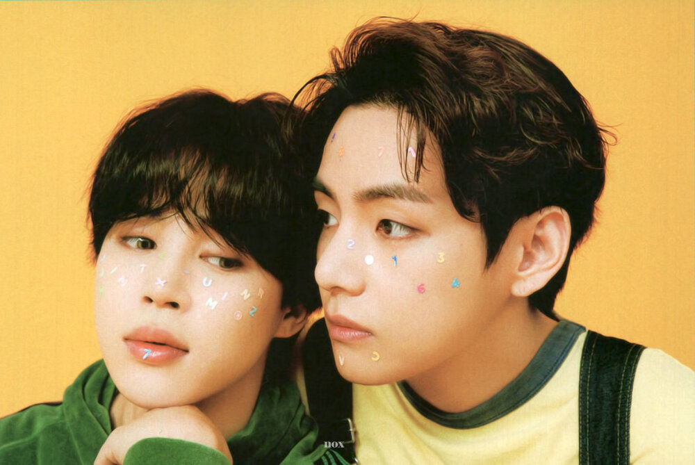 221018
Japan fanclub magazine 朴智旻&金泰亨 unit photo扫图©️Vmin_951210 ​​​