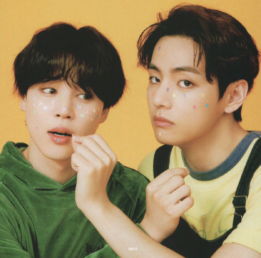 221018
Japan fanclub magazine 朴智旻&金泰亨 unit photo扫图©️Vmin_951210 ​​​