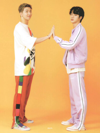 金硕珍
Japan fanclub magazine 扫图
cr:Vmin_951210