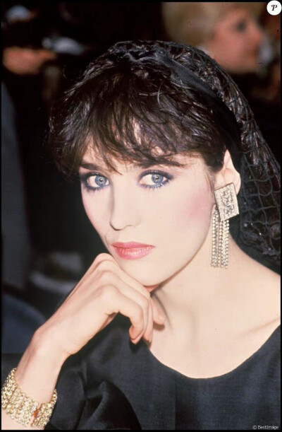 Isabelle Adjani 阿佳妮
YSL活动 ​​​