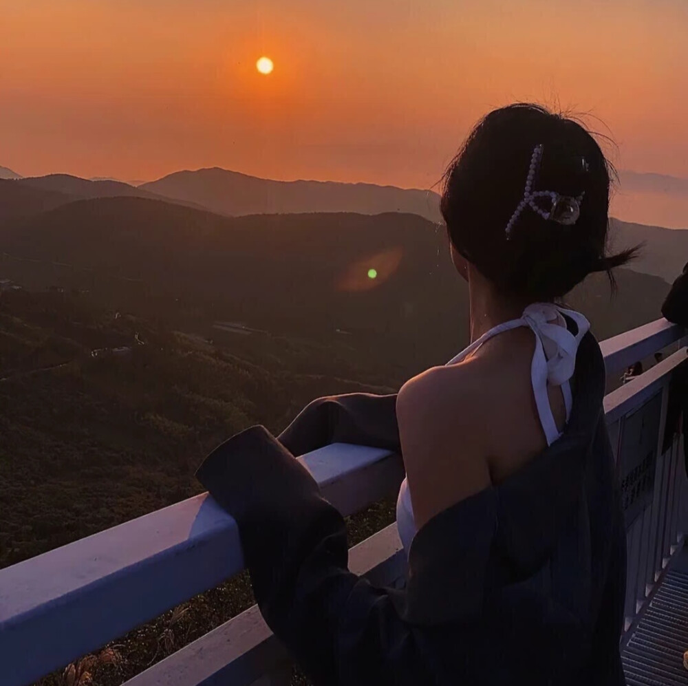 御姐风女生头像