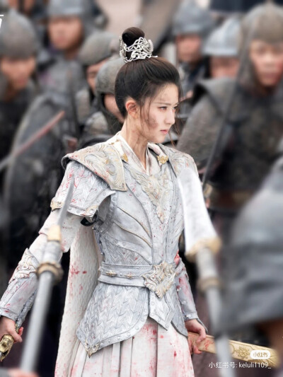 赵露思 且试天下