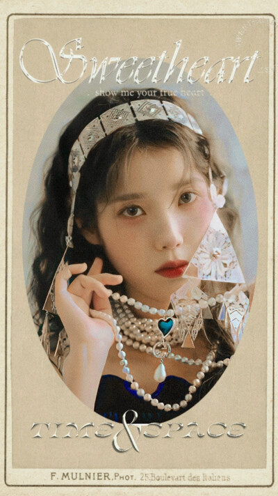 IU | VOGUE
cr:蜜桃味的Lollipop