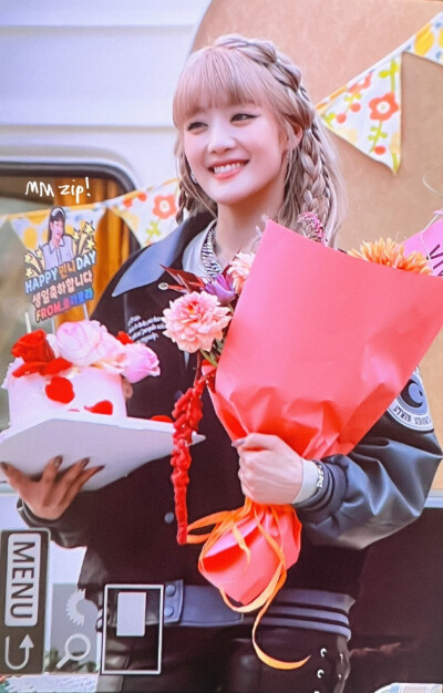 Minnie 生日快乐！么么哒
生日粗卡