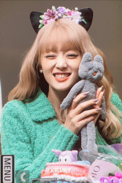 Minnie 生日快乐！么么哒
生日粗卡