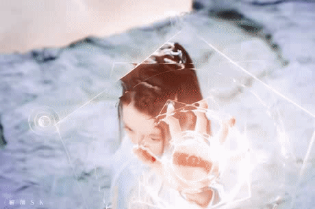 与君初相识，犹如故人归