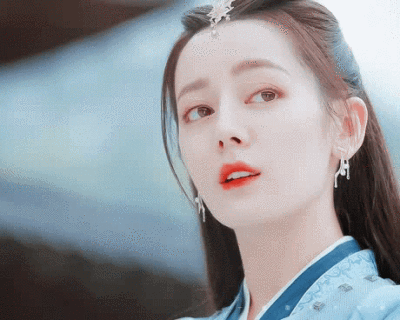 与君初相识，犹如故人归