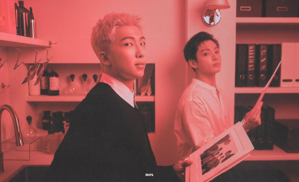 田柾国
"Proof" Collector’s Edition Photobook扫图
cr:Vmin_951210