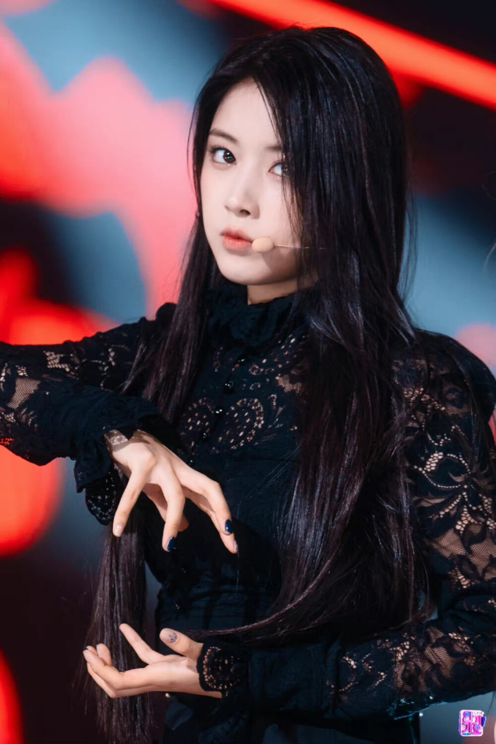 金智羽 jiwoo /图源见logo 676767侵删