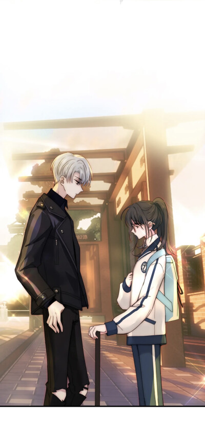 偏偏宠爱。江忍，孟听，自裁。
来源：偏偏宠爱漫画