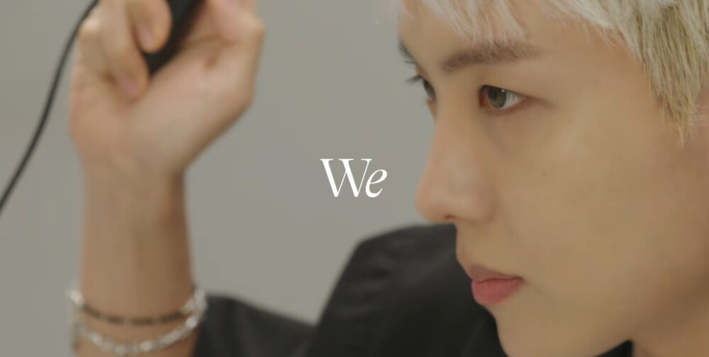 防弹少年团
Us, Ourselves, and BTS
‘We’
Special 8 Photo-Folio
Concept Film Full Ver.