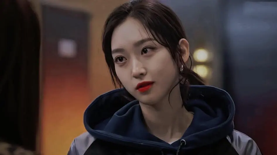 韩智贤周锡京橙光素材顶楼拽姐