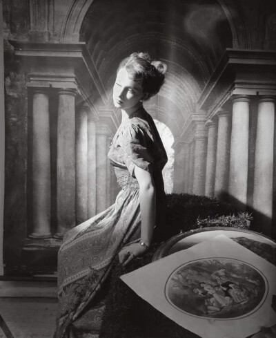 1941年，塞西尔·比顿镜头下的费雯·丽。 ​​​