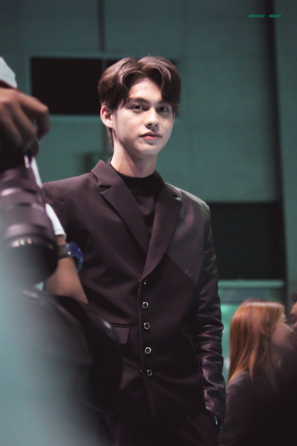 瓦奇拉维特·奇瓦雷（Bright.Vachirawit）