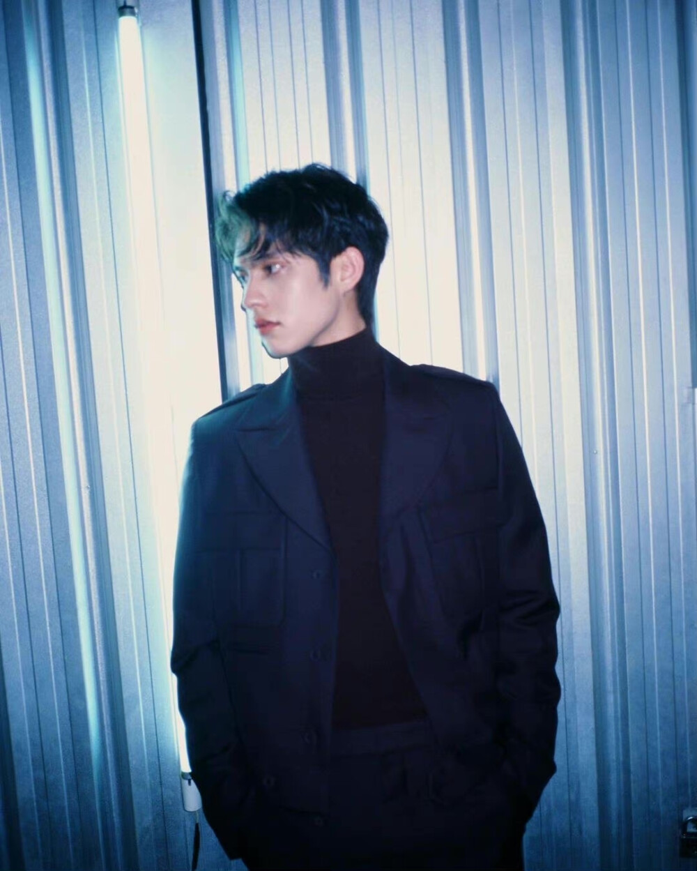 瓦奇拉维特·奇瓦雷（Bright.Vachirawit）