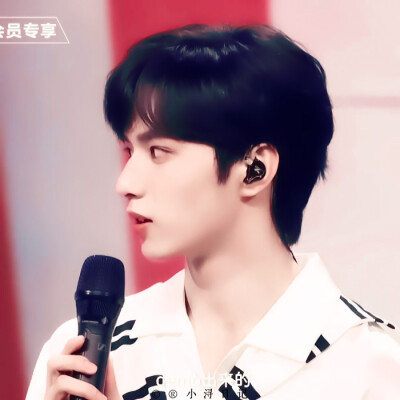 刘耀文
©付浔
原：黄丞染