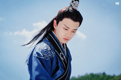 大唐荣耀
任嘉伦饰演广平王李俶