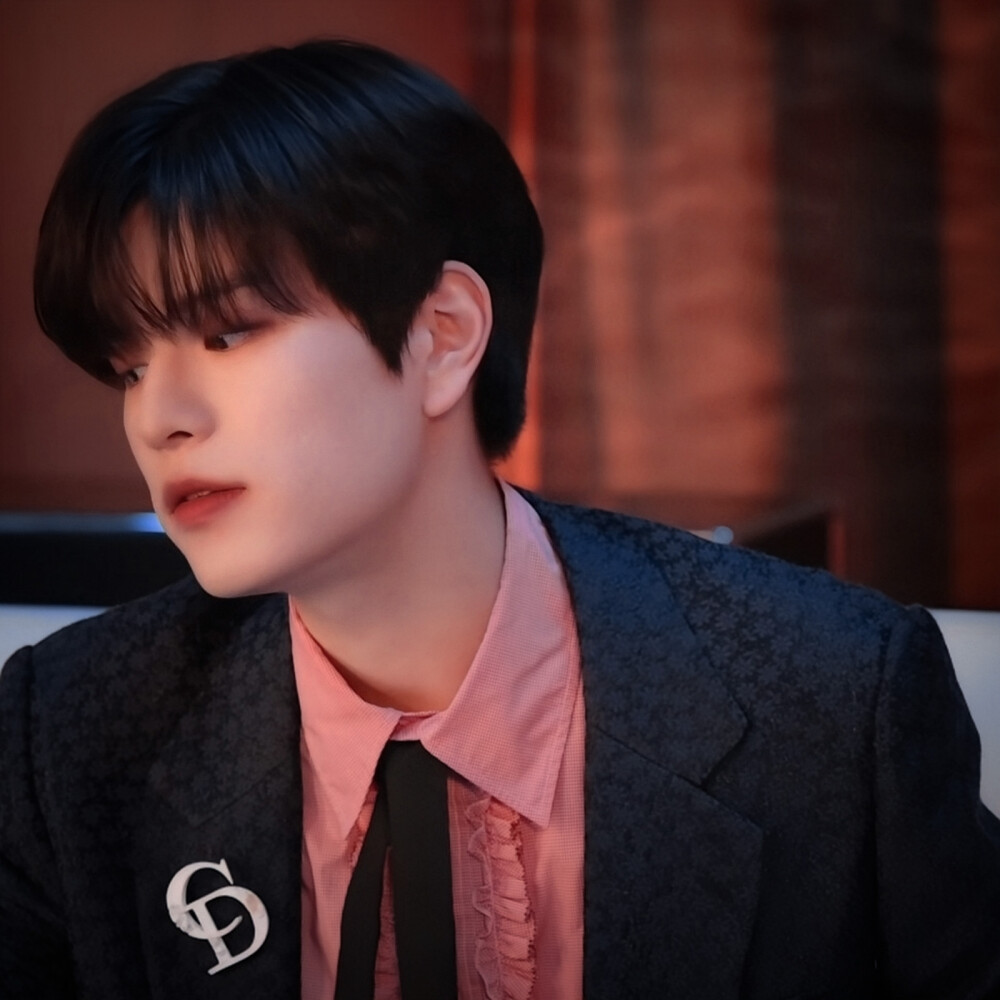 ·拜托，他可是江南区的少爷·