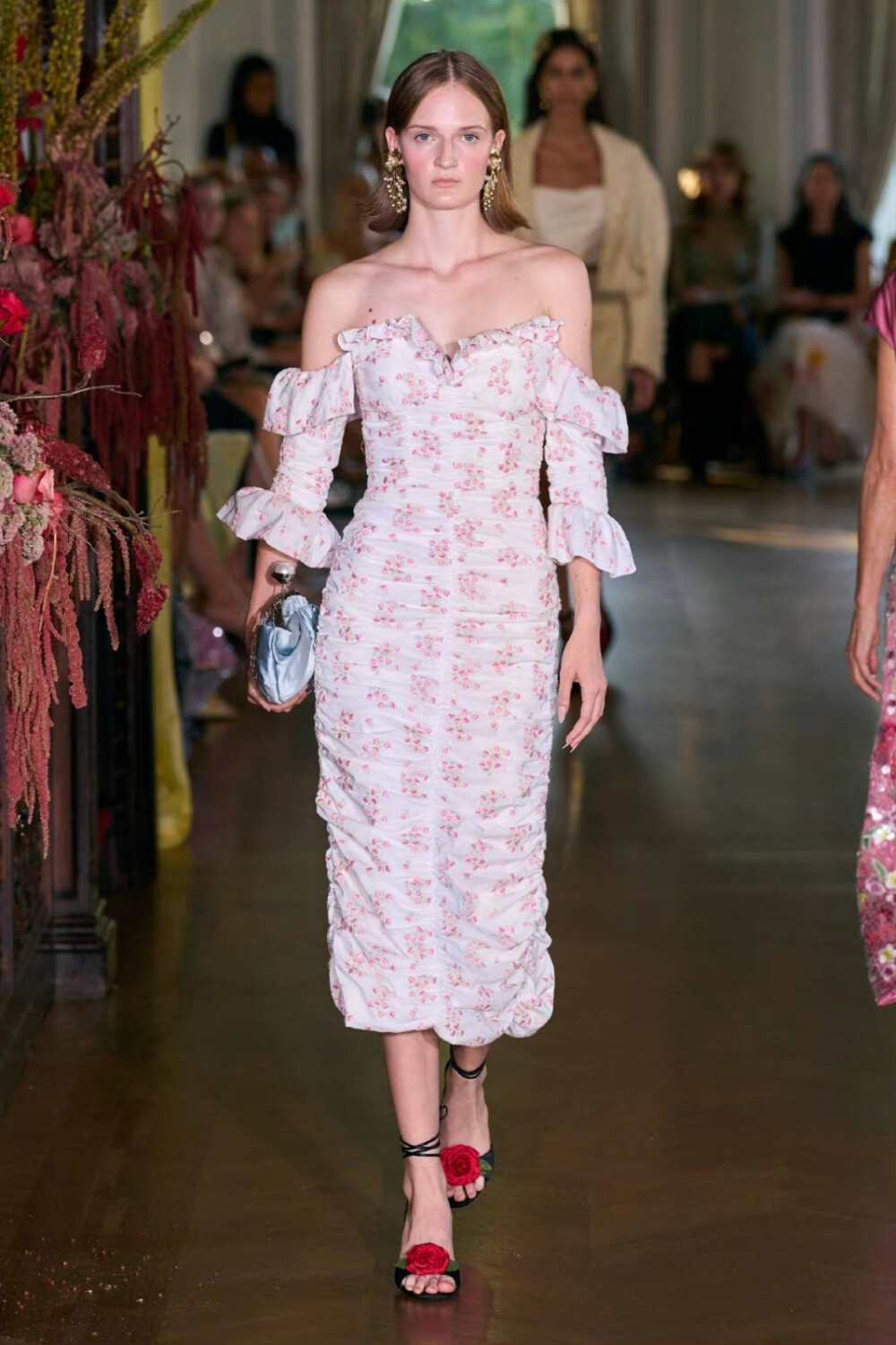 秀场、时装周、时尚、模特