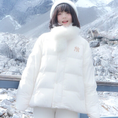 看简介。
cr.zoe小涵