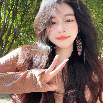 堆糖一婉（优质女生头像）
版权©️归原作所有 侵权删并致歉。