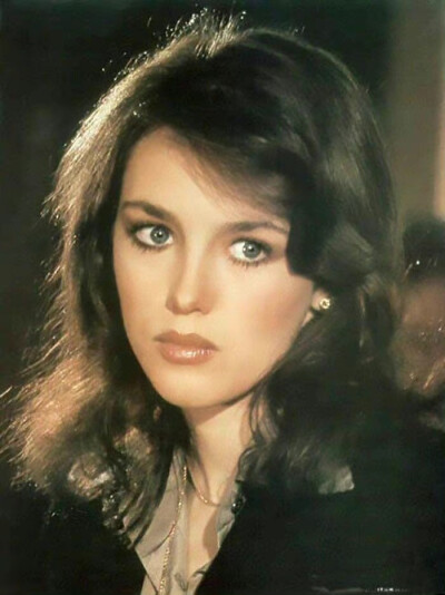 Isabelle Adjani 伊莎贝尔阿佳妮
1978年《虎口拔牙》
